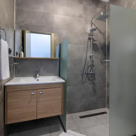 Enki Spinoza 호텔 5*