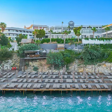 Enki Spinoza Thermal Hotel 5*