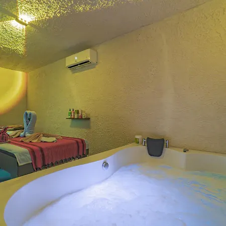 Enki Spinoza Измир